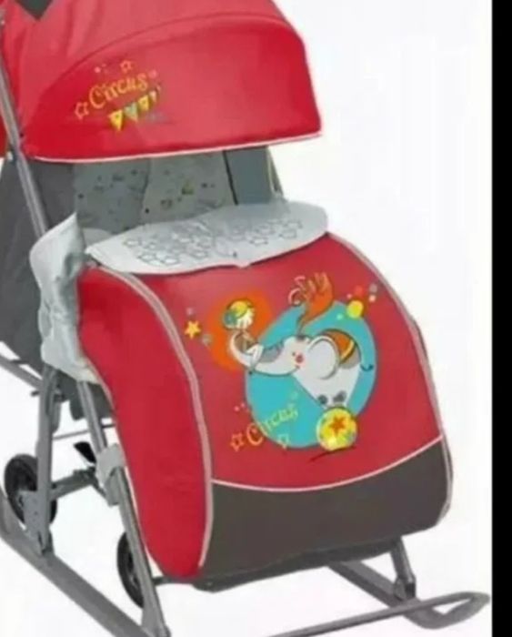 Продам санки коляска в хорошем состоянии.