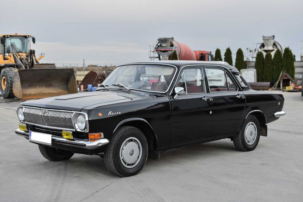 GAZ VOLGA  24 Volga