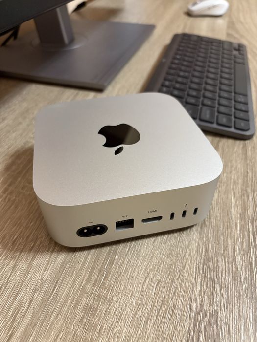 Mac Mini M4 – 16GB RAM, 512GB SSD, Garantie pana pe 03.03.2027 (Altex)