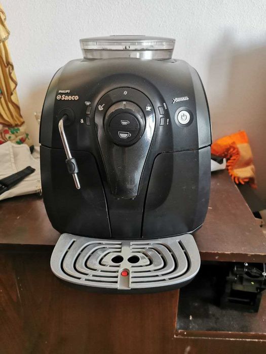 vand Espressor automat Saeco Xsmall HD8743/19