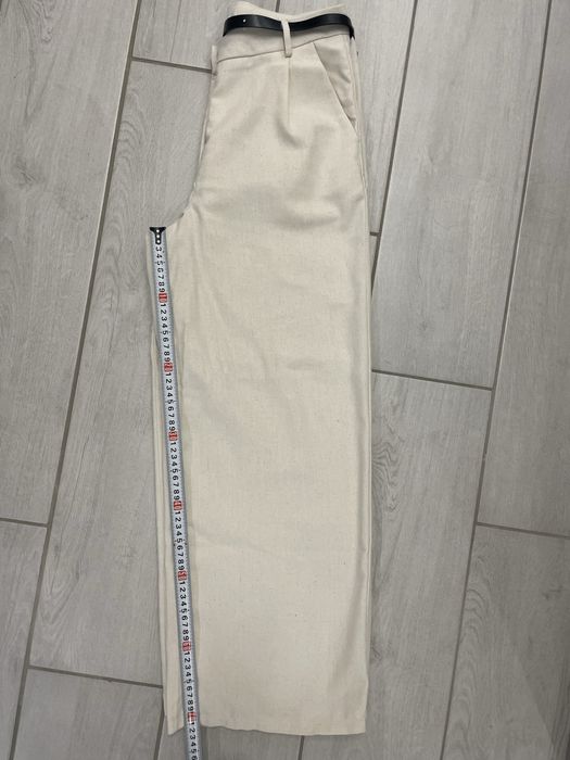 Комплект SINSAY - бежов