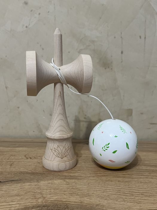 Kendama Lotus Sacred