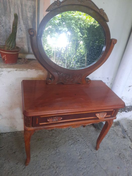 Продается витрина  ..