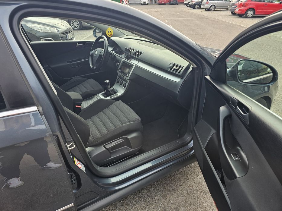 Vw Passat B6 Hignline 2010 Euro 5 Bi-Xenon Navi Cirlig Jante