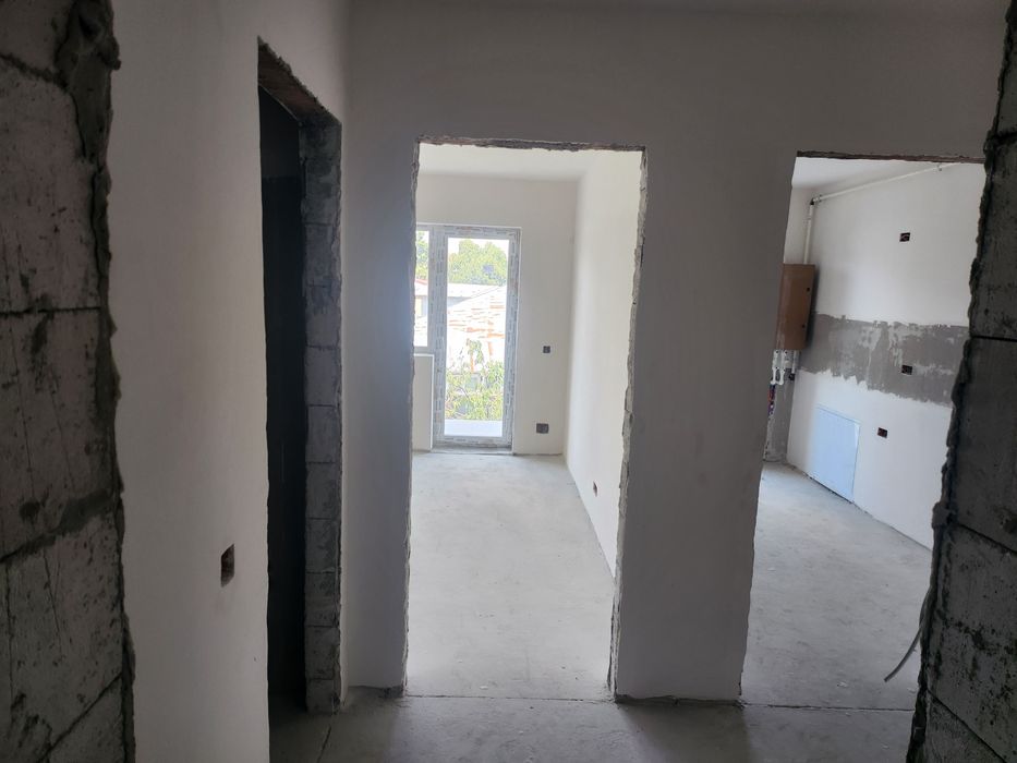 Gars  decomandata 38m, tripan ,incalzire pardoseala,stradal GIURGIULUI