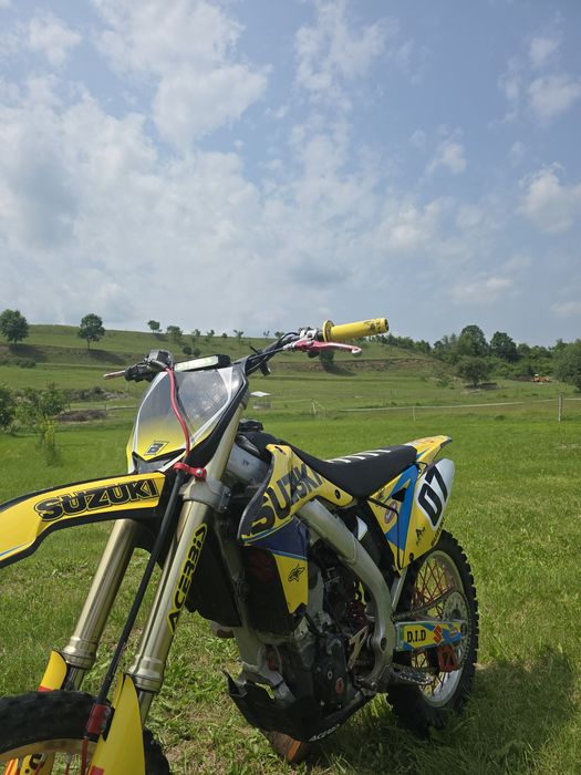 Suzuki RMZ 250    AN 2014
