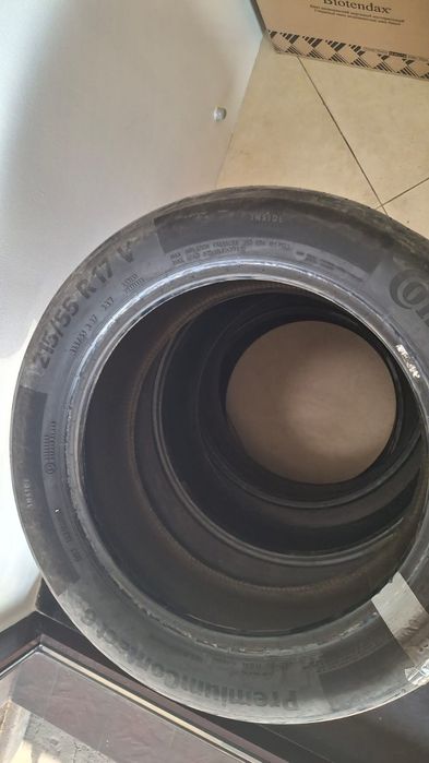 Продается шина комплект Continental оригинал 215/55 R17 почти новый