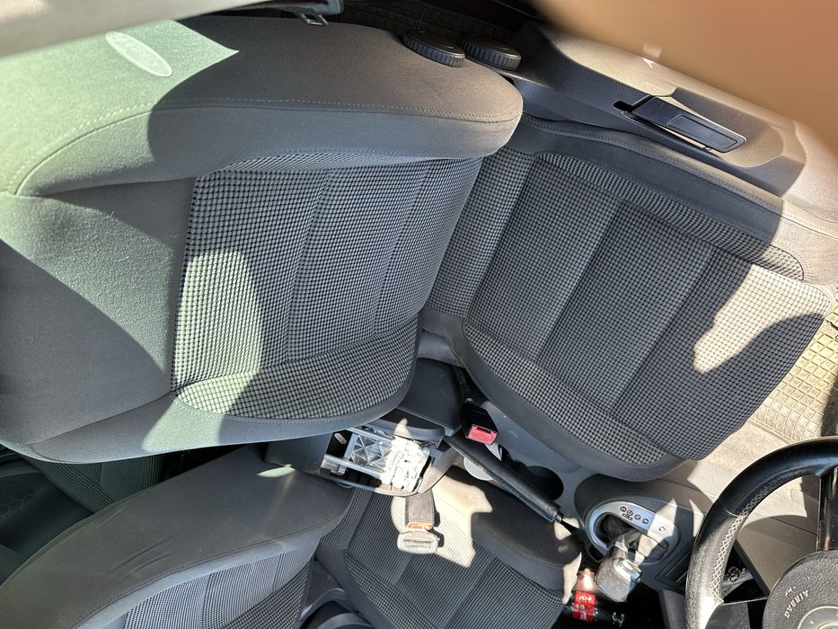 Interior Vw touran 7 locuri