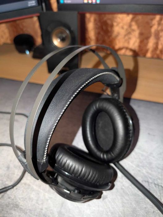 Casti Gaming HyperX Cloud Revolver Gun Metal