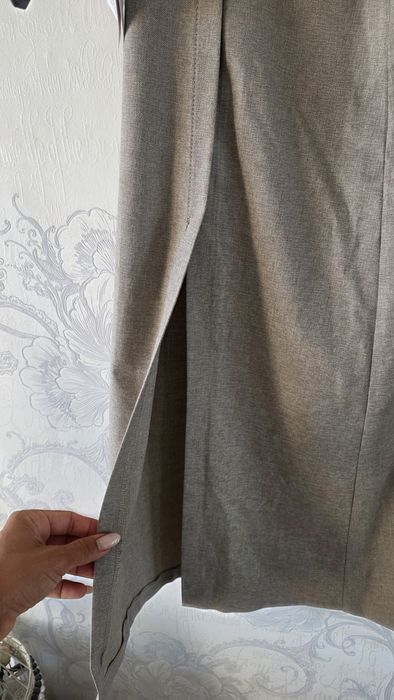 Пола ZARA чисто нова