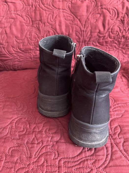 Дамски боти естествен набук, удобна подметка