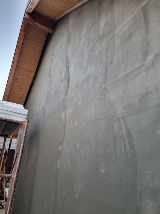 Meserias execut montaj gresie și faianță, parchet fatade polistiren