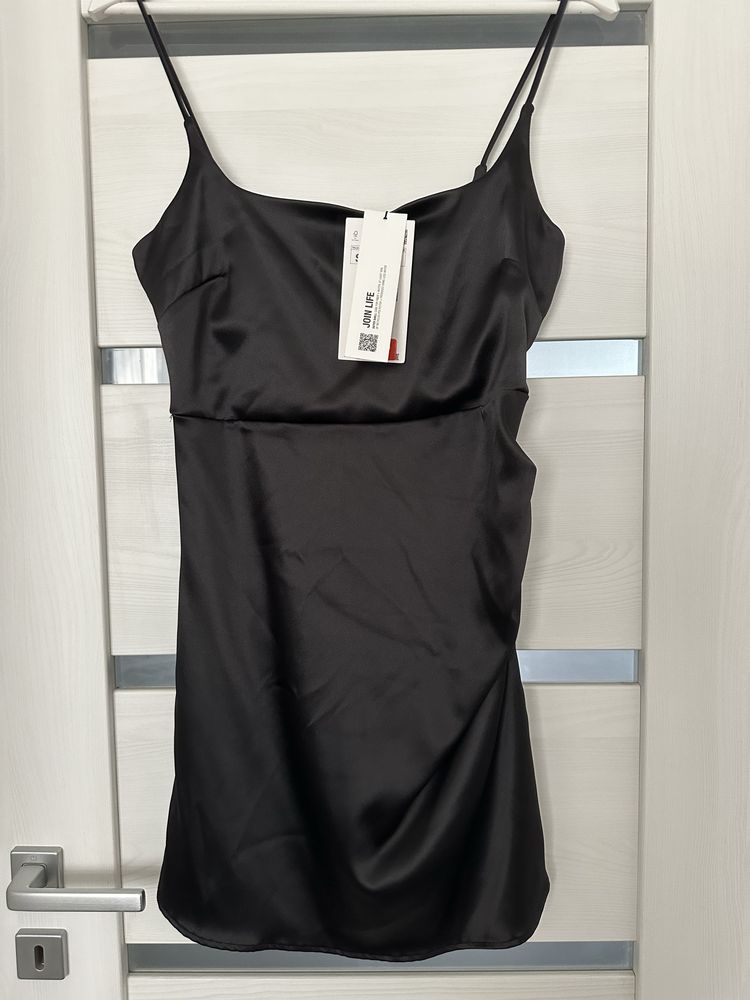 Нова Къса черна рокля Zara (с етикет)