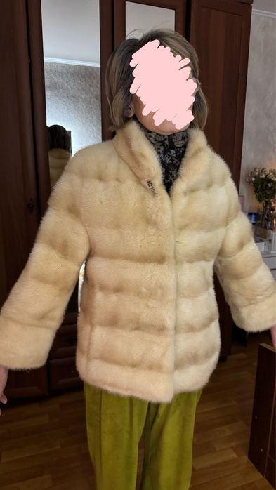 Продам норковую шубу в отличном состоянии