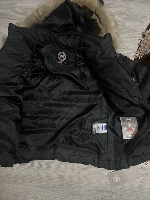 Geaca de dama calitativa