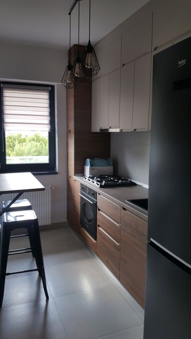 Proprietar, inchiriez ap. 2 camere, decomandat, parcare, vedere Poli