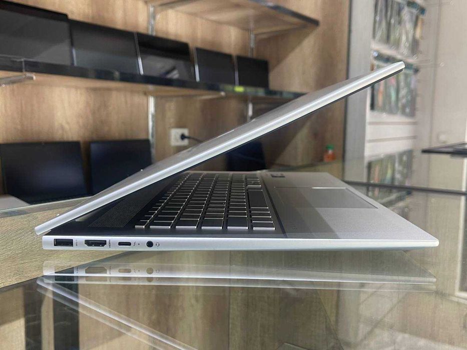 HP ENVY Laptop 17 Core i7-1255U ram 16 ssd 256 Сенсорный