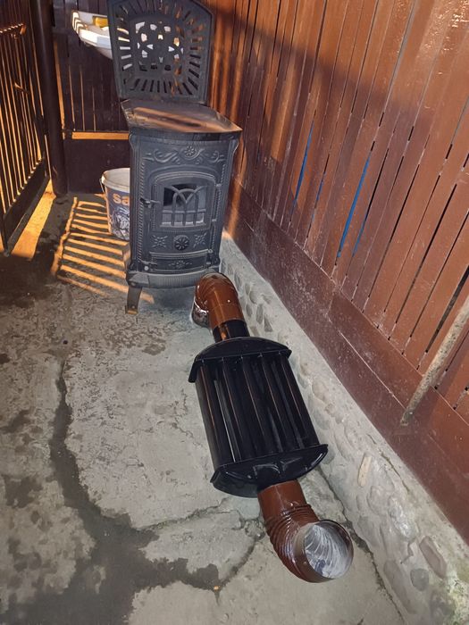 Soba din fontă in stare buna