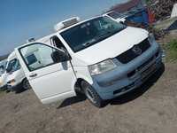 Dezmembrez Volkswagen t5