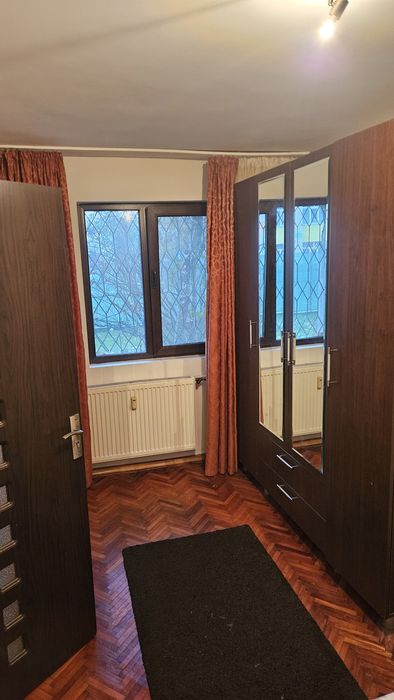 Vand apartament 2 camere Cameliei zona Gostat
