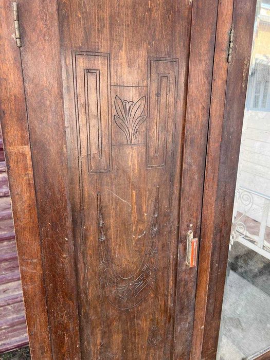 продам шкаф советский