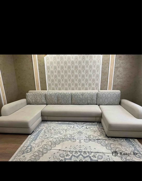 Продам диван бел