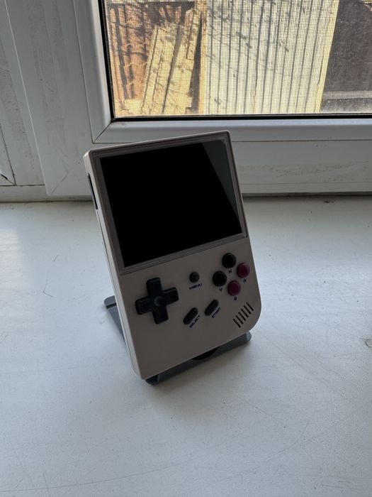 Портативная игровая консоль Anbernic RG35XX