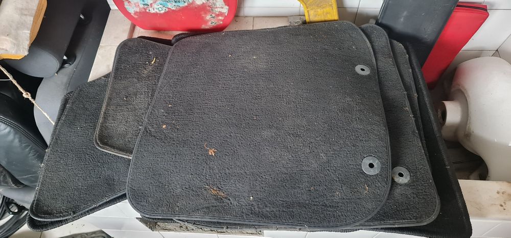 Оригинални стелки Ауди А4 Б5