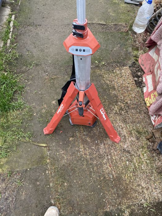 Proiector HILTI SL 10-22