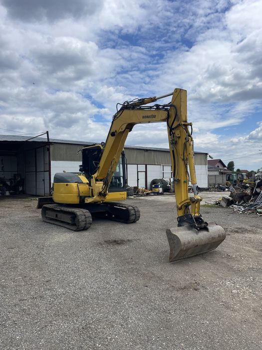 Komatsu pc 88  excvator 9 tone