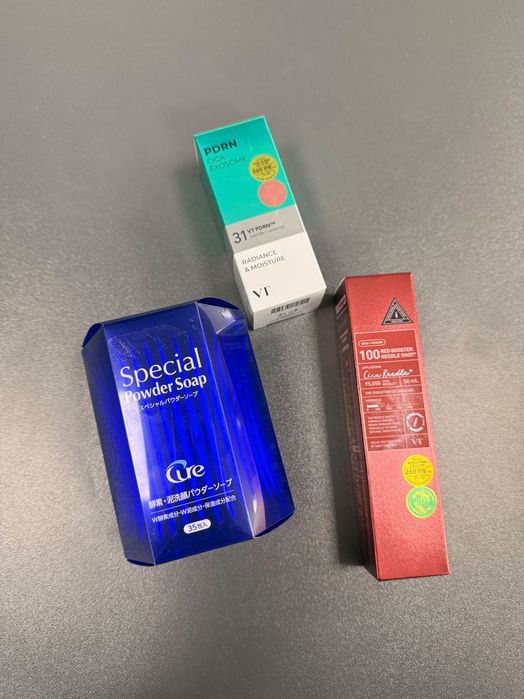 ЛОТ: VT cosmetics PDRN и специална почистваща пудра