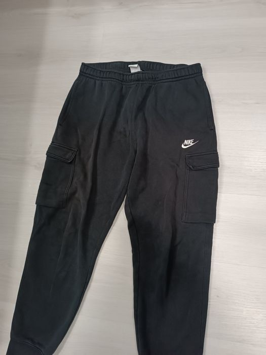 Nike L размер черно