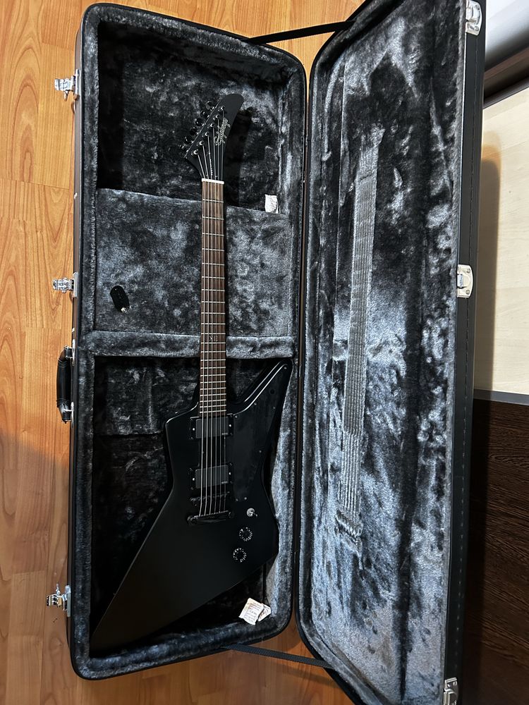 Chitara Epiphone Goth Explorer