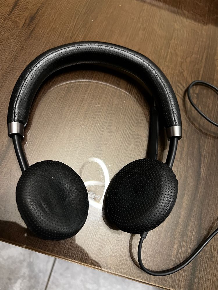 Слушалки Plantronics