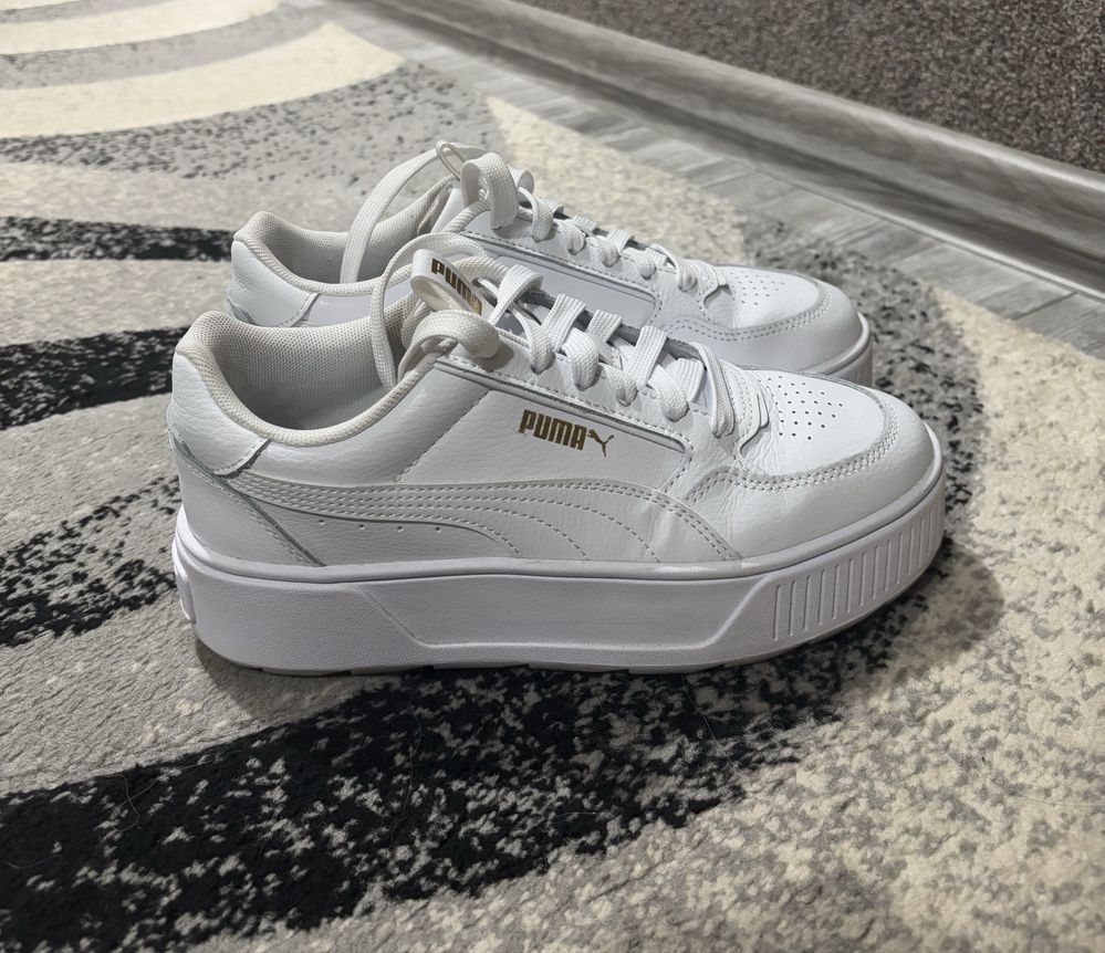 Бели кецове Puma
