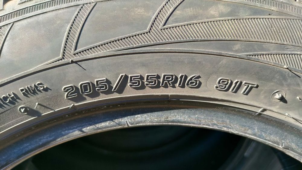 Гуми FALKEN 205/55r16