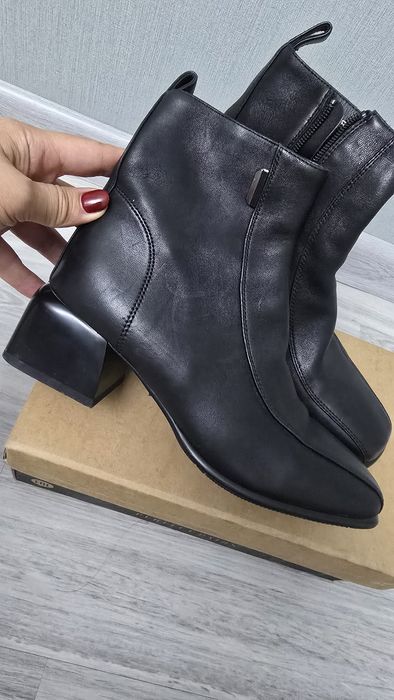 Полусапожки кожаные. Италия