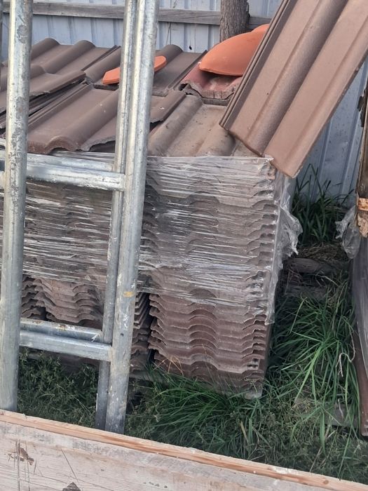 Tigla de vanzare de solt