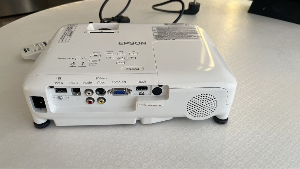 Проектор EPSON EB x04