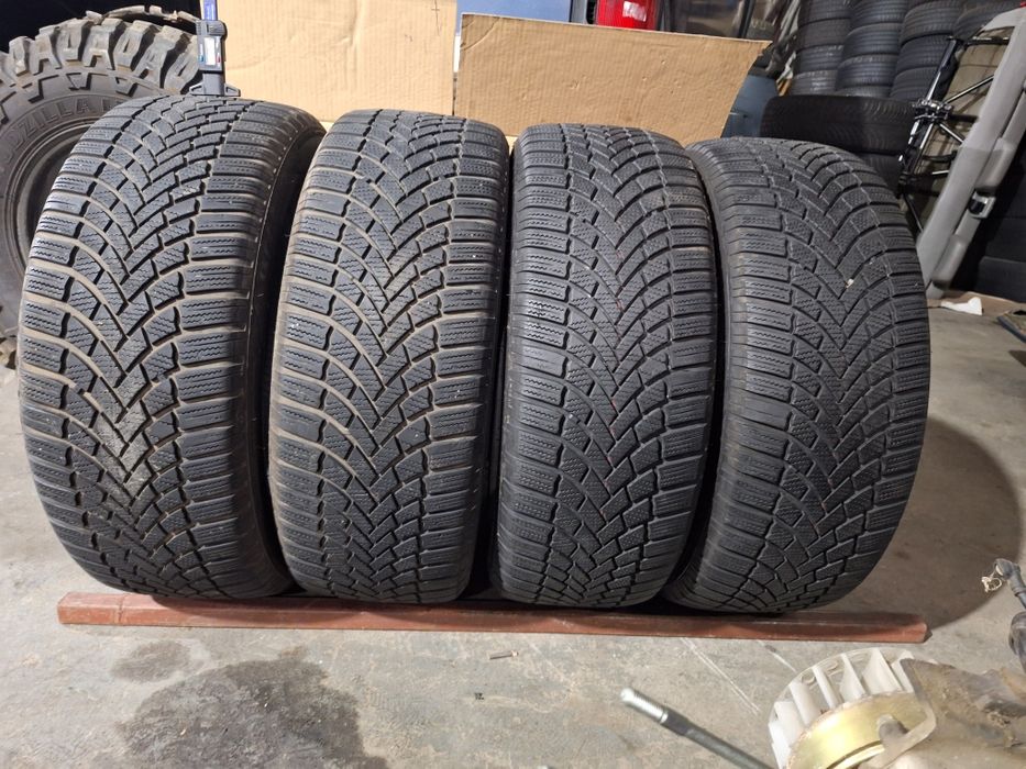 DOT 21-22! 215 55 17 Bridgestone blizzak lm005
