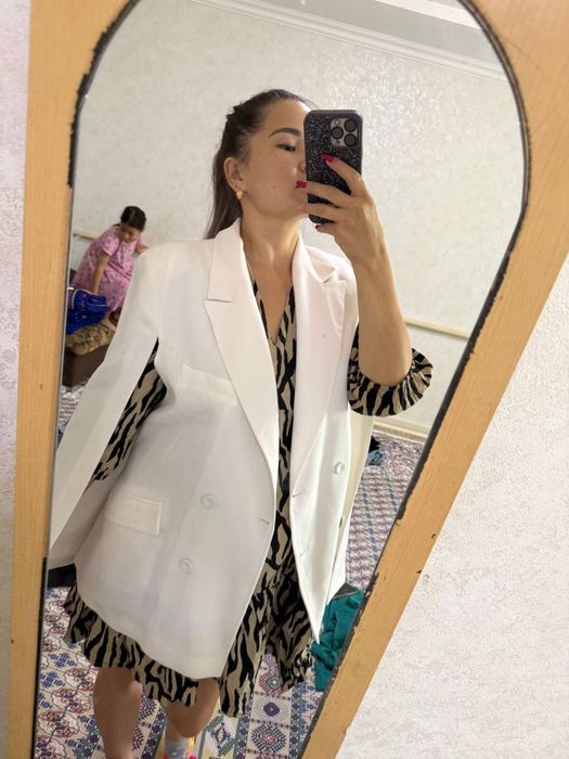 Пиджак , кажекей , көйлектер 10000 тг ден басталады