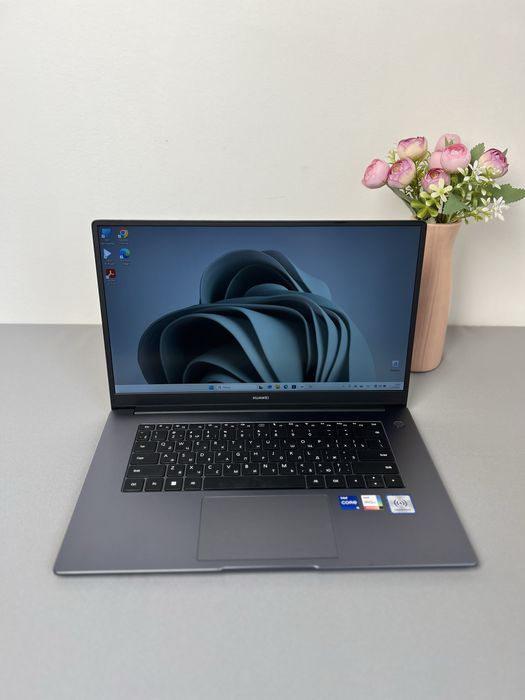 Ноутбук HUAWEI MateBook D 15 15.6 FHD| i5 1155G7| 8GB| 256GB SSD|Win11