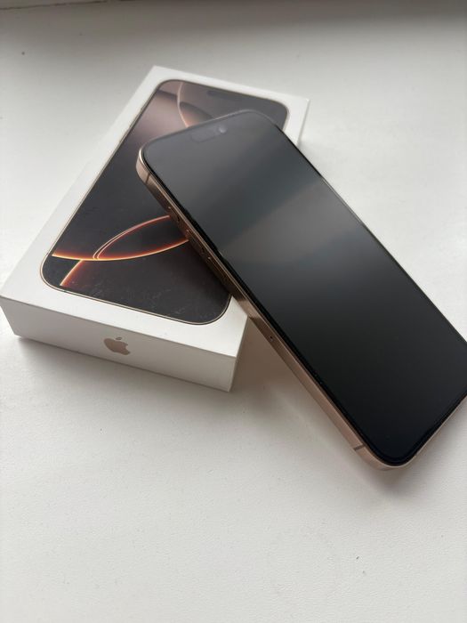 Продам Iphone 16 pro max