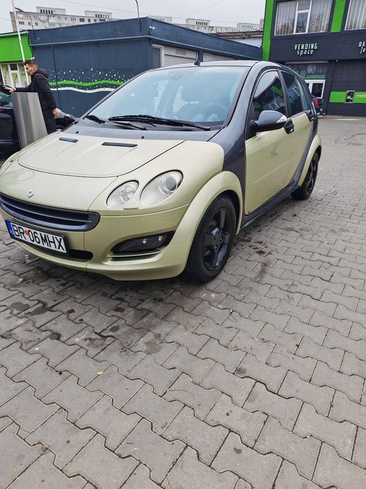 Smart Forfour PASSION, cutie automata, Pachet BRABUS 150 CP