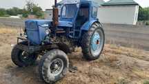 Traktor 40 sotiladi