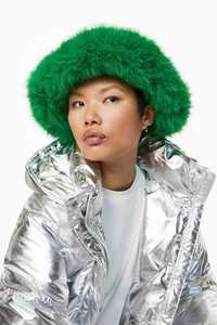 Bucket Hat H&M fluffy зелена