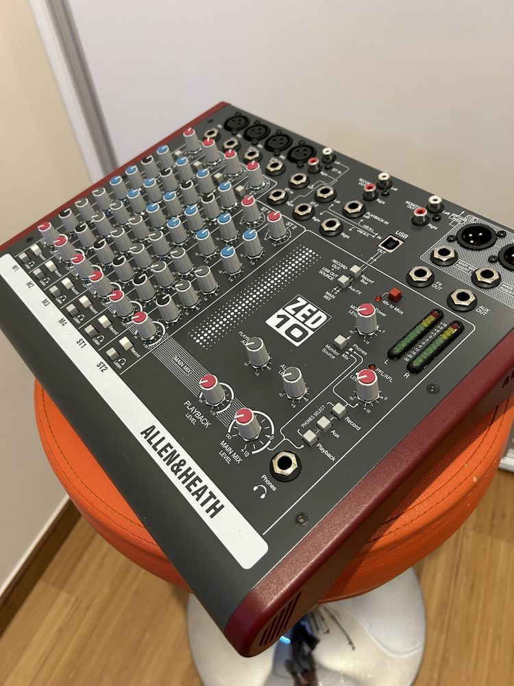 Пулт Allen&Heath ZED 10