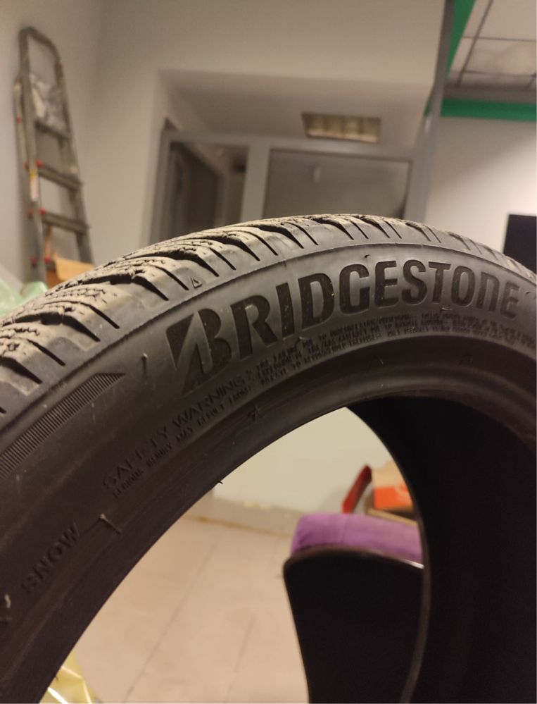 Cauciuri Iarna 245/45 R18