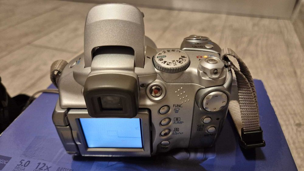Aparat foto digital Canon PowerShot S2 IS
