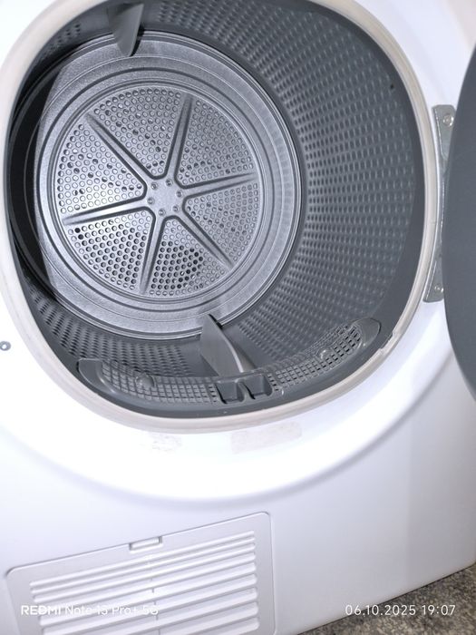Сушилня за дрехи - термопомпа -Whirlpool HDLX 70310.